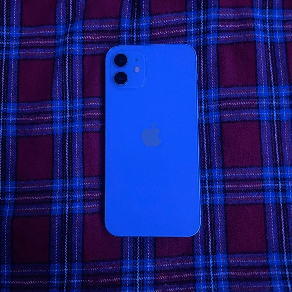 Apple Smartphone with Black Frame